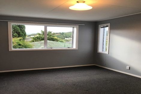 Photo of property in 14a Hawthorn Crescent, Stokes Valley, Lower Hutt, 5019