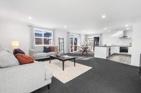 Photo of property in 10 Brightstone Crescent, Aranui, Christchurch, 8061