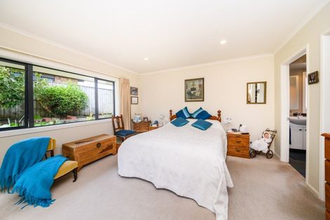 Photo of property in 22 Masefield Terrace, Kelvin Grove, Palmerston North, 4414