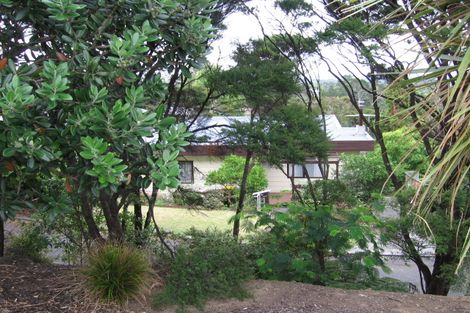 Photo of property in 1/366a Glenfield Road, Glenfield, Auckland, 0629