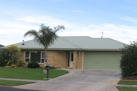 Photo of property in 10 Bouverie Crescent, Flagstaff, Hamilton, 3210