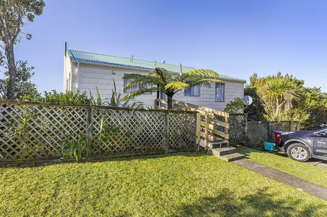 Photo of property in 9 Oldham Way, Crofton Downs, Wellington, 6035