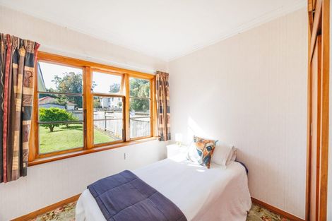 Photo of property in 6 Freyberg Street, Roslyn, Palmerston North, 4414