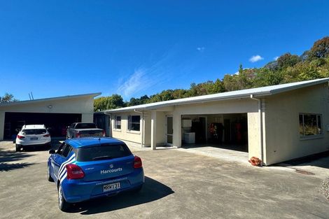 Photo of property in 84 Kent Terrace, Taradale, Napier, 4112