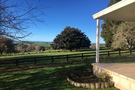 Photo of property in 10 Fairview Street, Tirau, 3410