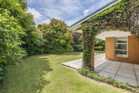 Photo of property in 39 Highfield Place, Avonhead, Christchurch, 8042