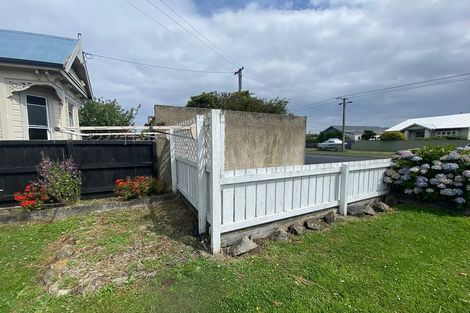 Photo of property in 23 Royal Crescent, Saint Kilda, Dunedin, 9012