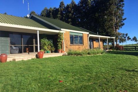 Photo of property in 10 Fairview Street, Tirau, 3410