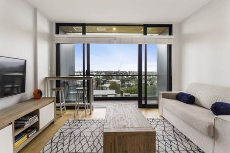Photo of property in Frank Sargeson Apts, 306/74 Anzac Street, Takapuna, Auckland, 0622