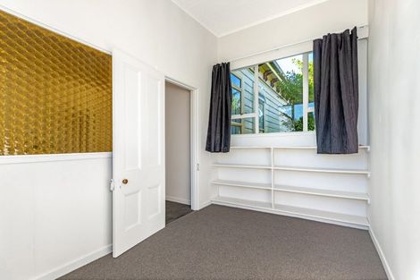 Photo of property in 433 Palmerston Road, Gisborne, 4010