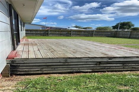 Photo of property in 1/61 Templeton Place, Clendon Park, Auckland, 2103