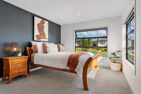 Photo of property in 34 Orion Drive, Welcome Bay, Tauranga, 3112