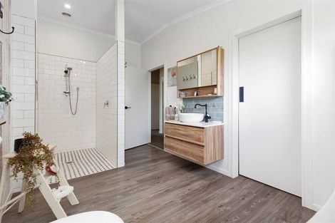 Photo of property in 11 Sarona Park Drive, Omanawa, Tauranga, 3171