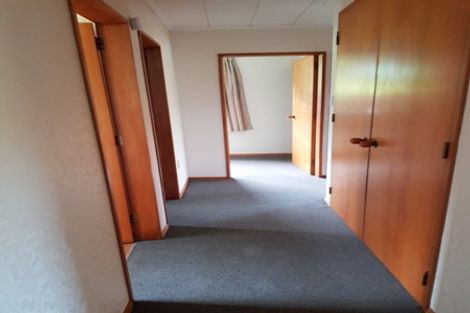 Photo of property in 37 Postgate Drive, Whitby, Porirua, 5024