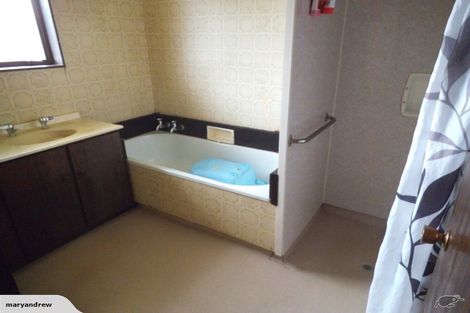 Photo of property in 2/150b Mackenzie Avenue, Woolston, Christchurch, 8023