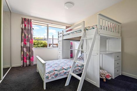 Photo of property in 6 Thurso Place, New Brighton, Christchurch, 8083