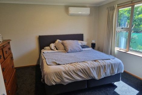 Photo of property in 18 Gibbston Close, Huntington, Hamilton, 3210