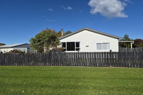 Photo of property in 23 Burtts Road, Durie Hill, Whanganui, 4500