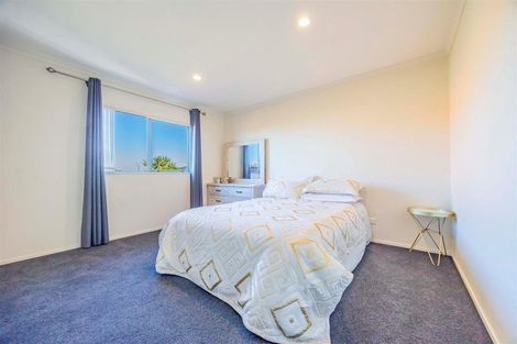 Photo of property in 10 Clea View, Gulf Harbour, Whangaparaoa, 0930