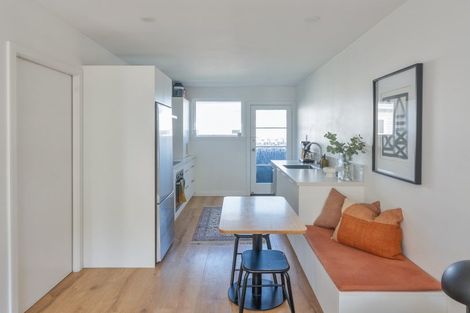 Photo of property in 2/82 Holly Road, St Albans, Christchurch, 8014