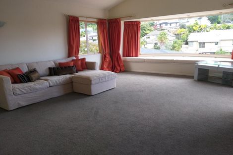 Photo of property in 4 Adelie Place, Murrays Bay, Auckland, 0630