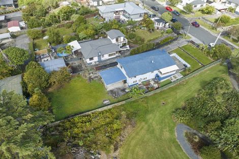 Photo of property in 23 Epping Road, Henderson, Auckland, 0610