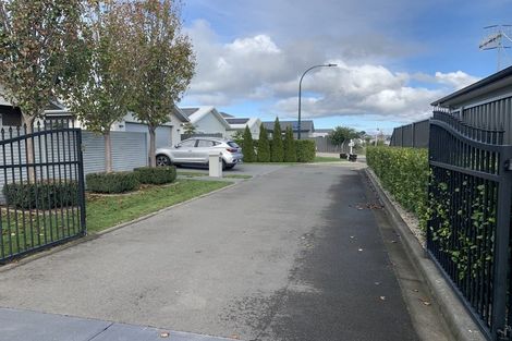 Photo of property in 11 Kaituna Place, Te Awa, Napier, 4110