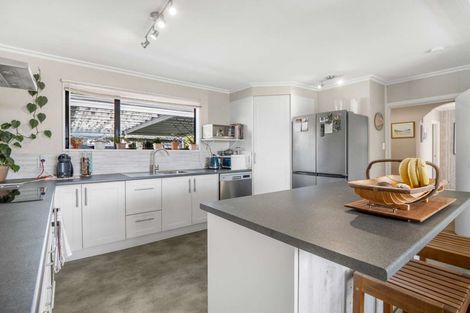 Photo of property in 18 Troup Street, Herbert, Oamaru, 9495