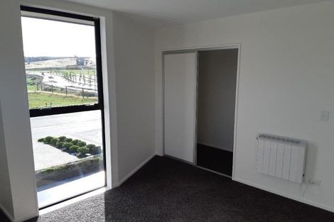 Photo of property in 6 Matakanui Lane, Wanaka, 9305