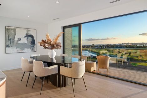 Photo of property in 57 Ladies Mile, Manly, Whangaparaoa, 0930