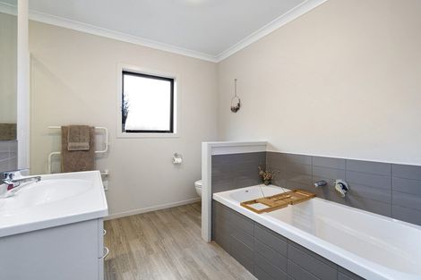 Photo of property in 55a Carlyle Street, Leamington, Cambridge, 3432