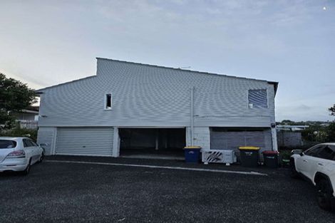 Photo of property in 2a Seaview Road, Milford, Auckland, 0620