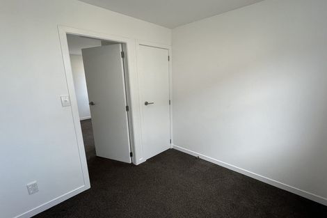 Photo of property in 17/125u Queens Drive, Lyall Bay, Wellington, 6022