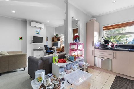 Photo of property in 46u2 Peachgrove Road, Hamilton East, Hamilton, 3216