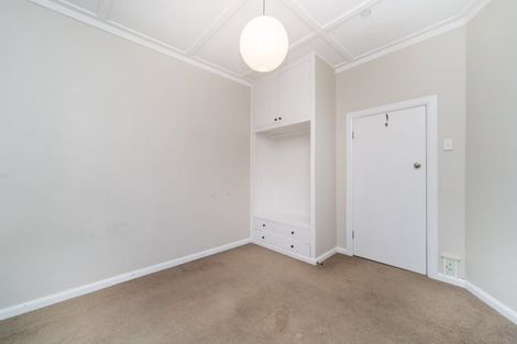 Photo of property in 37 Miro Street, Takaro, Palmerston North, 4410