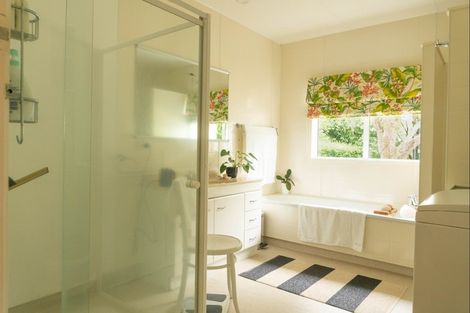 Photo of property in 76 Kitchener Street, Wairoa, 4108