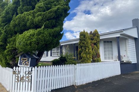 Photo of property in 365 Pakuranga Road, Pakuranga Heights, Auckland, 2010