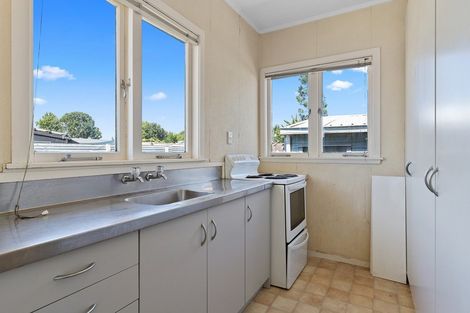 Photo of property in 389 Dey Street, Hamilton East, Hamilton, 3216