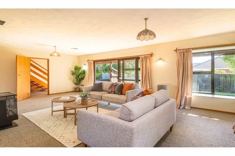 Photo of property in 381 Harewood Road, Bishopdale, Christchurch, 8053