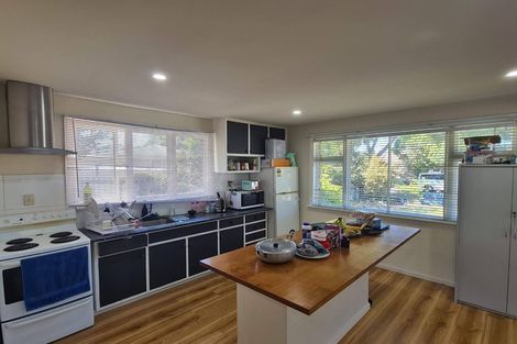 Photo of property in 21 Springhill Street, Avonhead, Christchurch, 8042