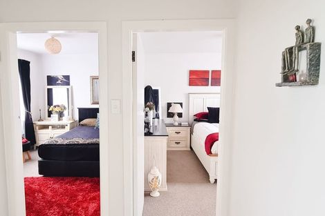 Photo of property in 4 Hallewell Crescent, Johnsonville, Wellington, 6037