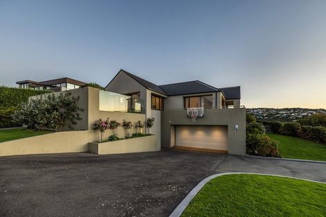 Photo of property in 60 Glenstrae Road, Redcliffs, Christchurch, 8081