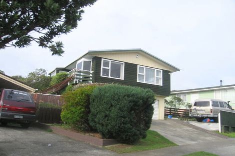 Photo of property in 137 Conclusion Street, Ascot Park, Porirua, 5024