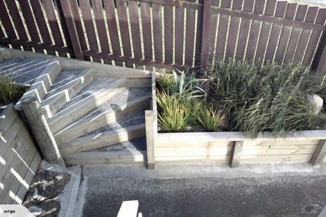 Photo of property in 1/43 Edgecombe Street, Newlands, Wellington, 6037