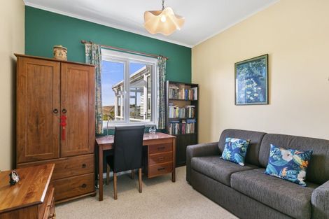 Photo of property in 14 Raumati Terrace, Khandallah, Wellington, 6035