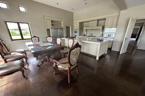 Photo of property in 35 Hayfield Way, Karaka, Papakura, 2113