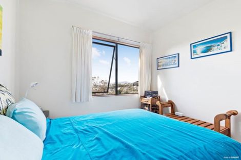 Photo of property in 180 Browns Bay Road, Murrays Bay, Auckland, 0630