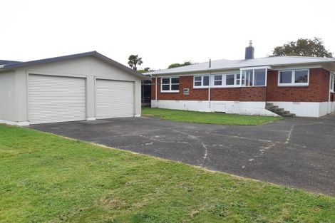 Photo of property in 20 Landscape Road, Pukekohe, 2120
