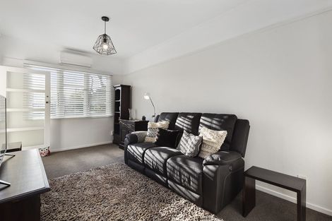 Photo of property in 78 Naenae Road, Naenae, Lower Hutt, 5011