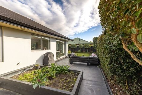 Photo of property in 8 Wedmore Close, Burwood, Christchurch, 8083